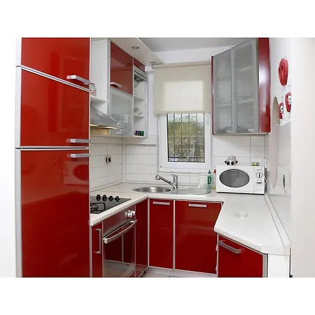 Appartement No.5 *