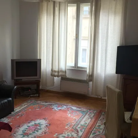 Apartment No.5
