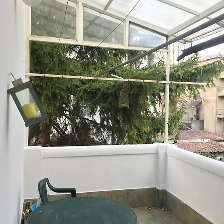 No.5 Apartment *